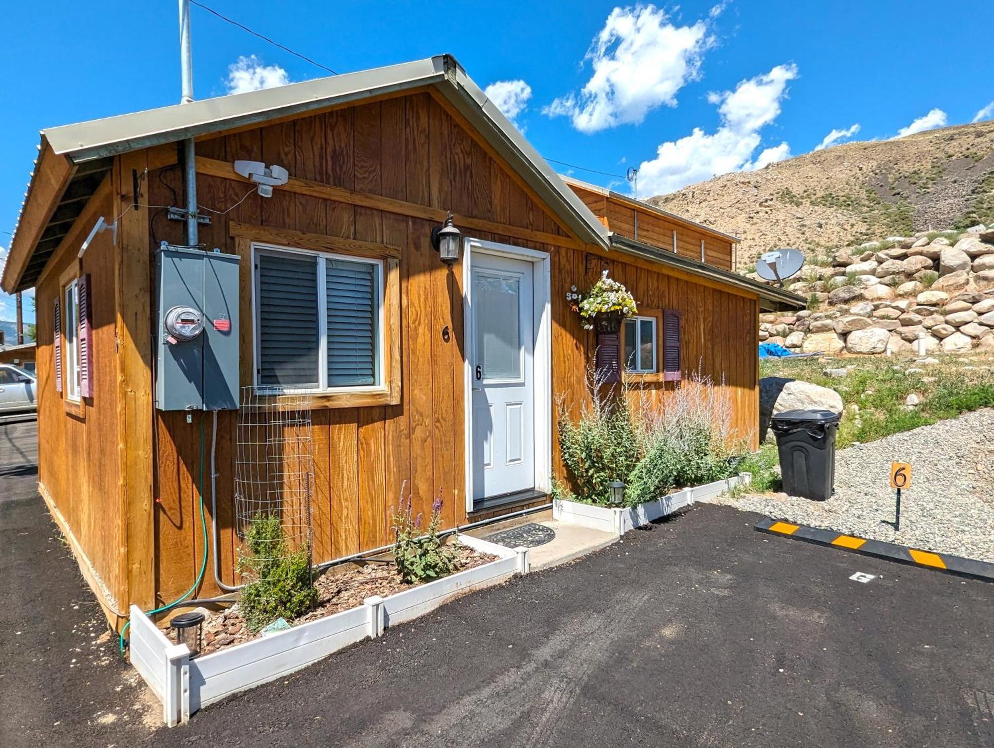 Yellowstone'S Treasure Cabins Gardiner Exterior foto